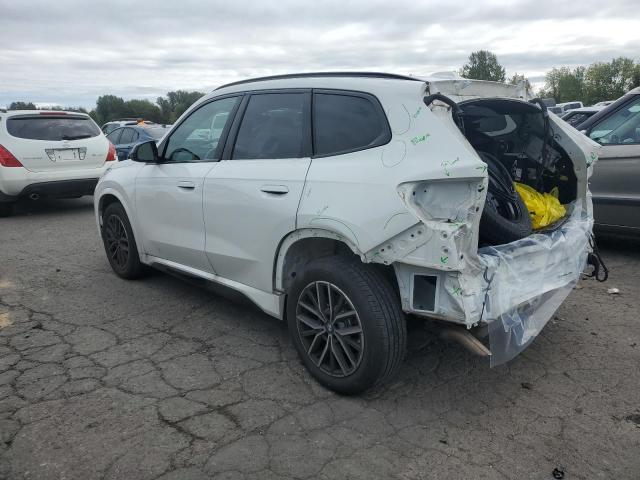 WBX73EF07P5X53650 - 2023 BMW X1 XDRIVE28I WHITE photo 2
