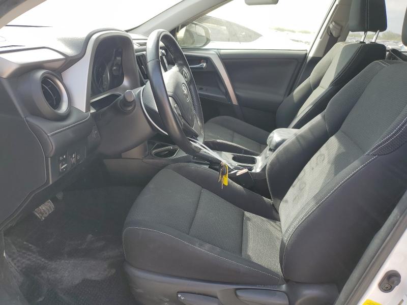 JTMWFREV2HD095148 - 2017 TOYOTA RAV4 XLE თეთრი ფოტო 7