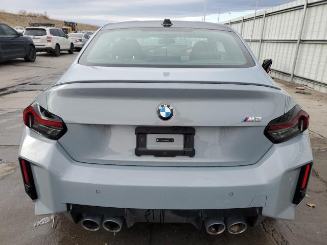 3MF13DM08R8D93985 - 2024 BMW M2 GRAY photo 6