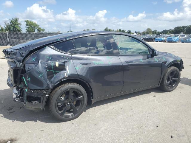 7SAYGDEE8TA401683 - 2026 TESLA MODEL Y GRAY photo 3
