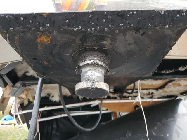 4YDF29522A4730454 - 2010 KEYSTONE MONTANA 白色 照片 7