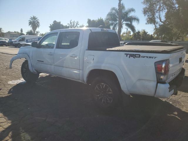 5TFAZ5CN8MX110998 - 2021 TOYOTA TACOMA DOUBLE CAB თეთრი ფოტო 2