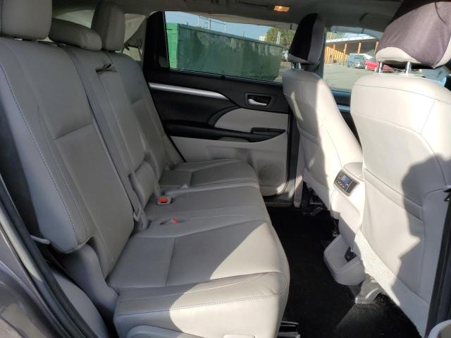 5TDJKRFH1GS348865 - 2016 TOYOTA HIGHLANDER XLE GRAY photo 11