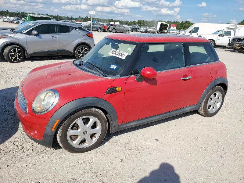 2010 MINI COOPER, 