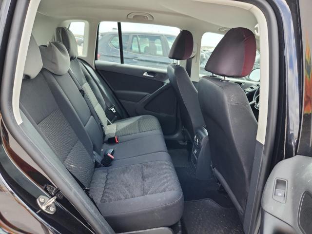 WVGAV7AX8FW611731 - 2015 VOLKSWAGEN TIGUAN S BLACK photo 11