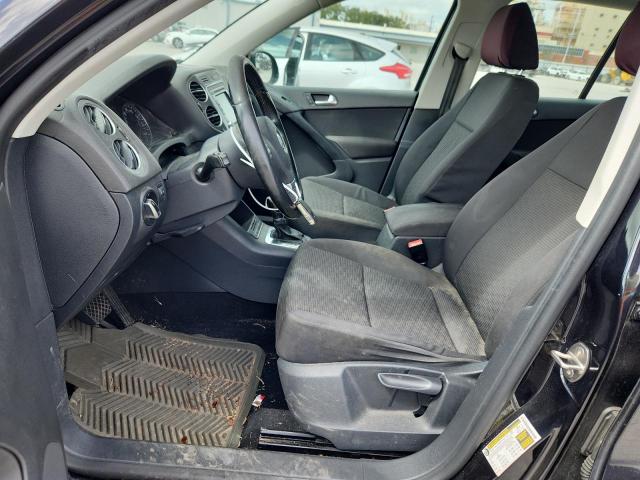 WVGAV7AX8FW611731 - 2015 VOLKSWAGEN TIGUAN S BLACK photo 7
