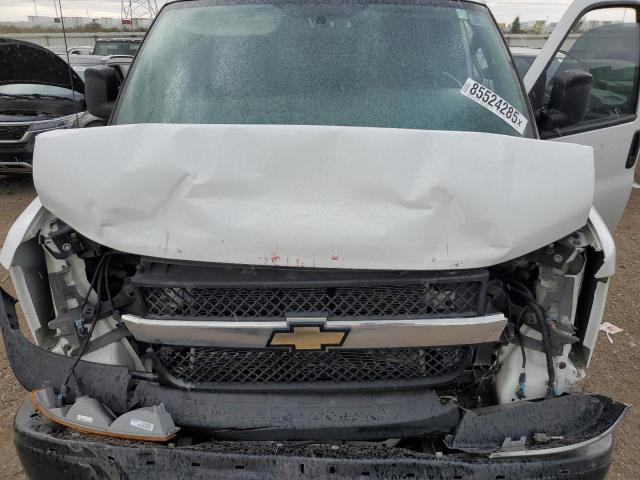 1GCWGAFG6K1168268 - 2019 CHEVROLET EXPRESS G2 白色 照片 11