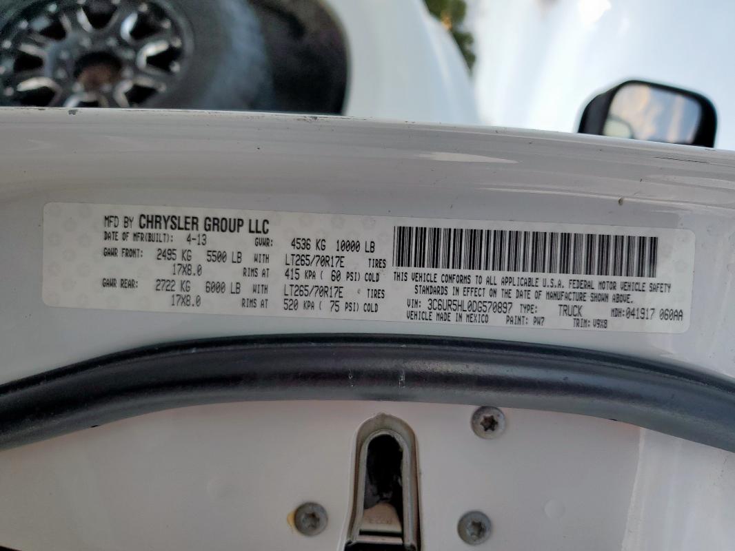 3C6UR5HL0DG570897 - 2013 RAM 2500 ST WHITE photo 12