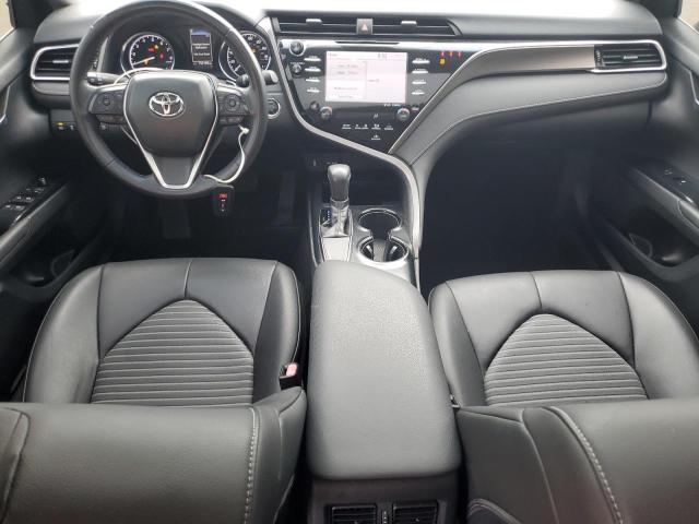 4T1B11HK6JU535356 - 2018 TOYOTA CAMRY L თეთრი ფოტო 8