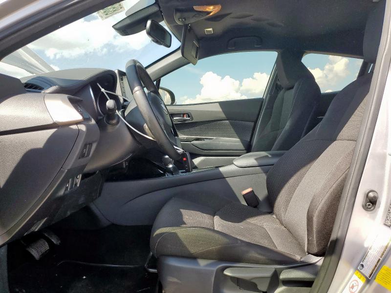 JTNKHMBX7K1057002 - 2019 TOYOTA C-HR XLE SILVER photo 7