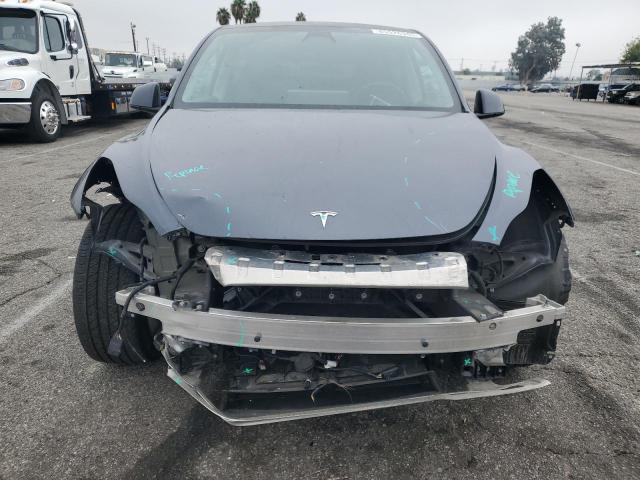 7SAYGDEE9PA113449 - 2023 TESLA MODEL Y Մոխրագույն լուսանկար 5