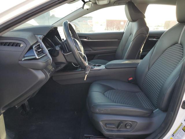 4T1G11AK0PU825343 - 2023 TOYOTA CAMRY SE NIGHT SHADE WHITE photo 7