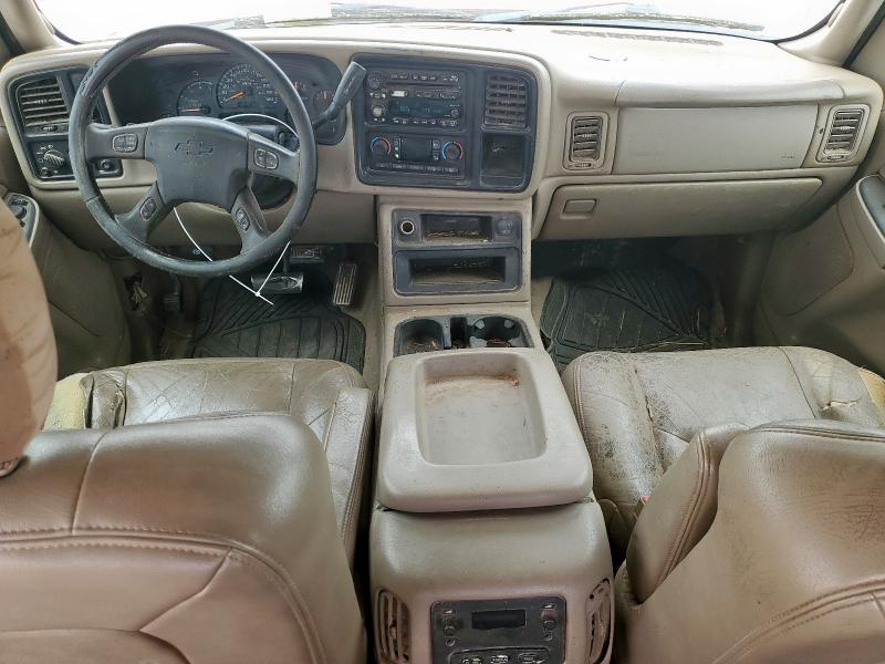 1GCJK33103F206943 - 2003 CHEVROLET SILVERADO K3500 RED photo 8