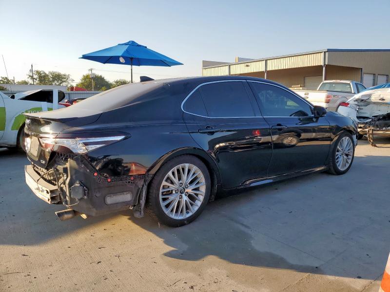 4T1B11HK5JU058869 - 2018 TOYOTA CAMRY L 黑色 照片 3