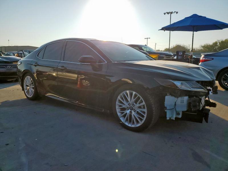 4T1B11HK5JU058869 - 2018 TOYOTA CAMRY L 黑色 照片 4