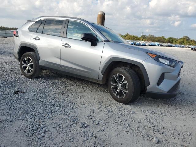 2T3H1RFV4LC042406 - 2020 TOYOTA RAV4 LE SILVER photo 4