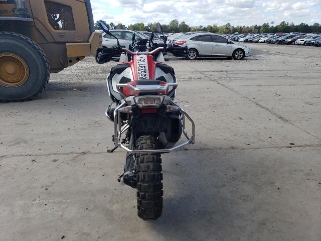 WB10A1204GZ665373 - 2016 BMW R1200 GS ADVENTURE ორფეროვანი ფოტო 4