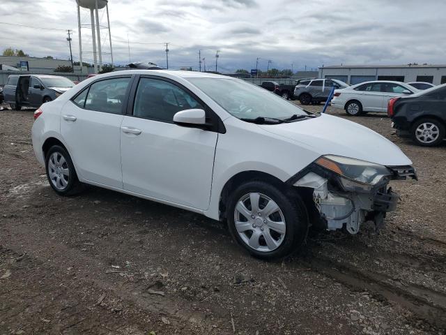 5YFBURHE5GP385637 - 2016 TOYOTA COROLLA L WHITE photo 4