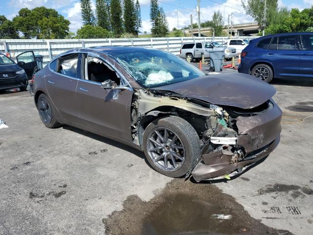 5YJ3E1EB8JF150438 - 2018 TESLA MODEL 3 BROWN photo 4