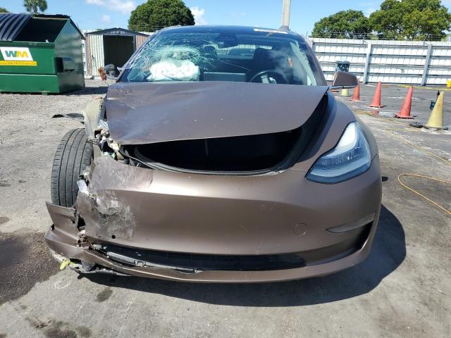 5YJ3E1EB8JF150438 - 2018 TESLA MODEL 3 BROWN photo 5