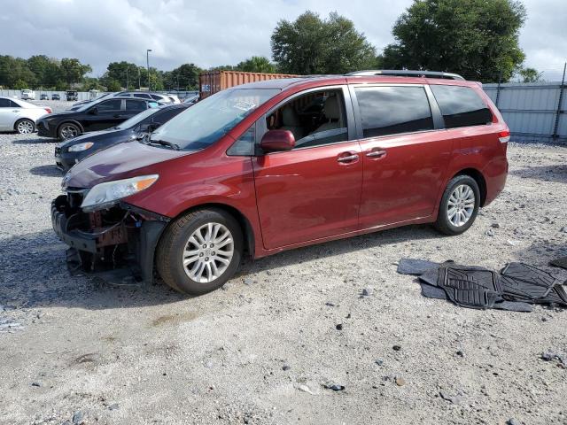 2014 TOYOTA SIENNA XLE, 