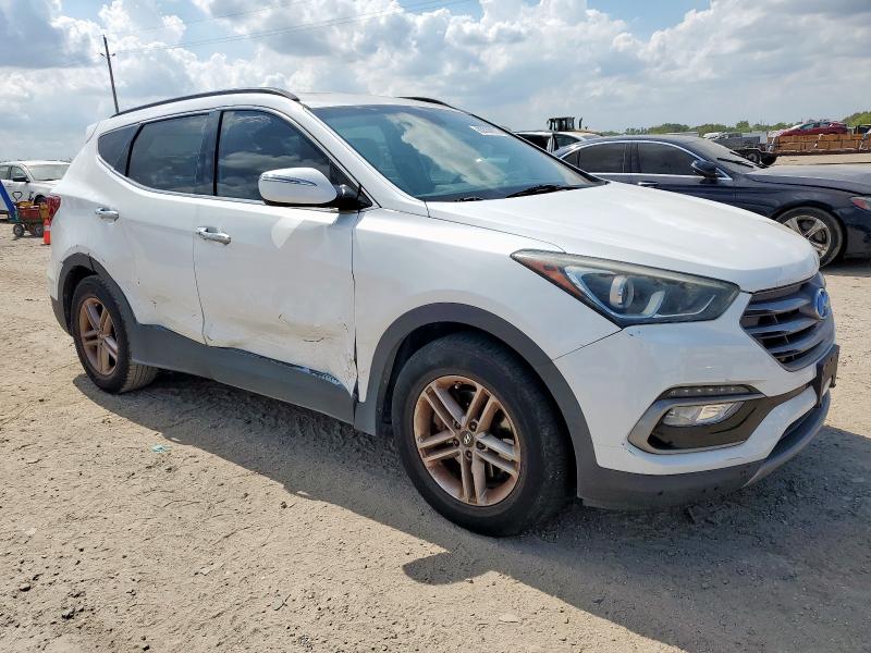 5NMZU3LB2HH034835 - 2017 HYUNDAI SANTA FE S WHITE photo 4