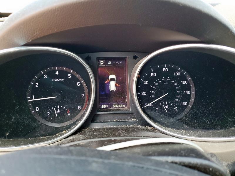 5NMZU3LB2HH034835 - 2017 HYUNDAI SANTA FE S WHITE photo 9