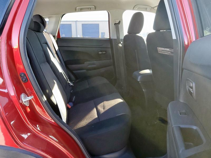 JA4AP3AU7HZ042623 - 2017 MITSUBISHI OUTLANDER ES 红色 照片 10