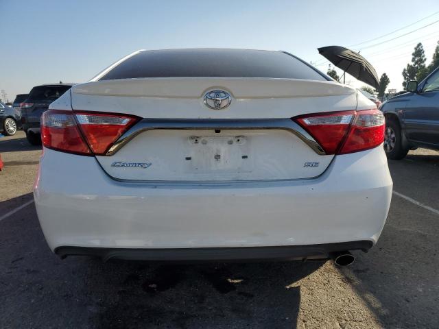 4T1BF1FK8GU571160 - 2016 TOYOTA CAMRY LE 白色 照片 6