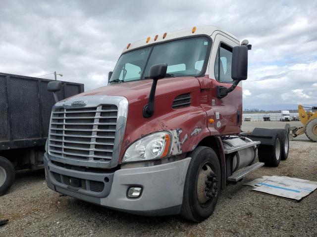 1FUGGBDV4ELFY3900 - 2014 FREIGHTLINER CASCADIA 1 勃艮第红 照片 2
