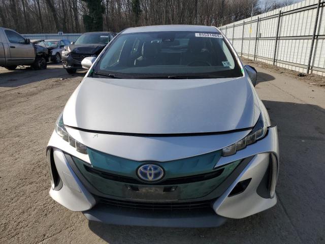 JTDKARFP2H3038158 - 2017 TOYOTA PRIUS PRIM ვერცხლისფერი ფოტო 5