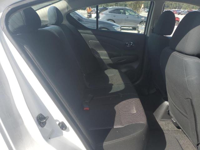 3N1CN7AP3KL826479 - 2019 NISSAN VERSA S 白色 照片 10