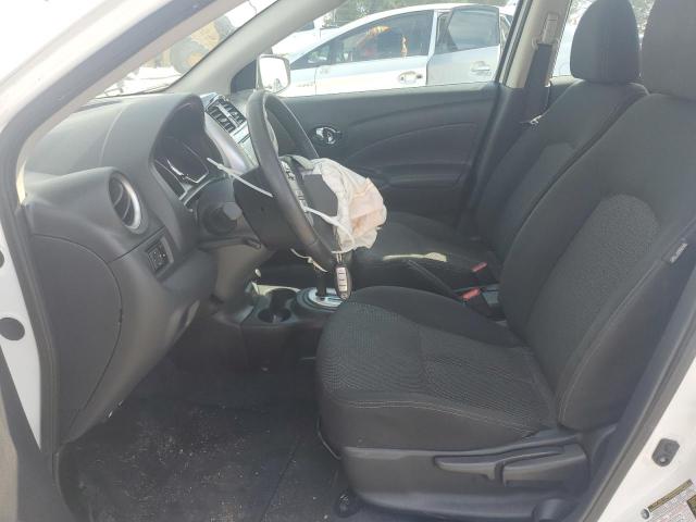 3N1CN7AP3KL826479 - 2019 NISSAN VERSA S 白色 照片 7