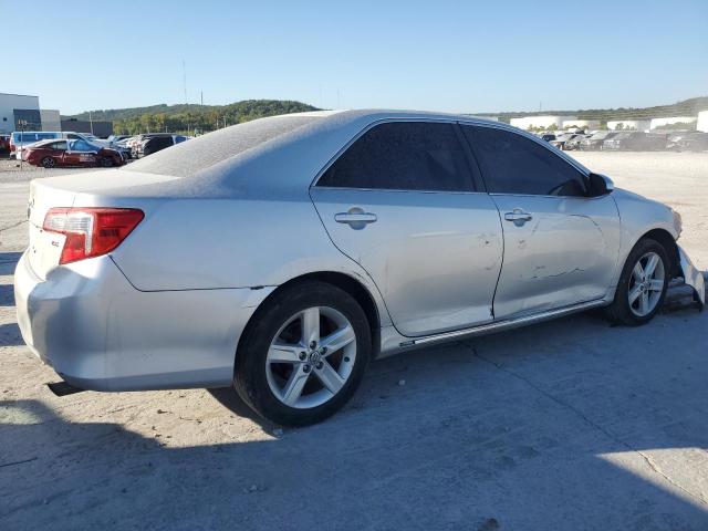 4T4BF1FK4CR214946 - 2012 TOYOTA CAMRY BASE SILVER photo 3