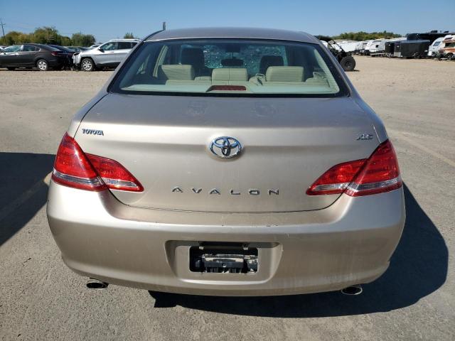 4T1BK36B77U197082 - 2007 TOYOTA AVALON XL 金色 照片 6