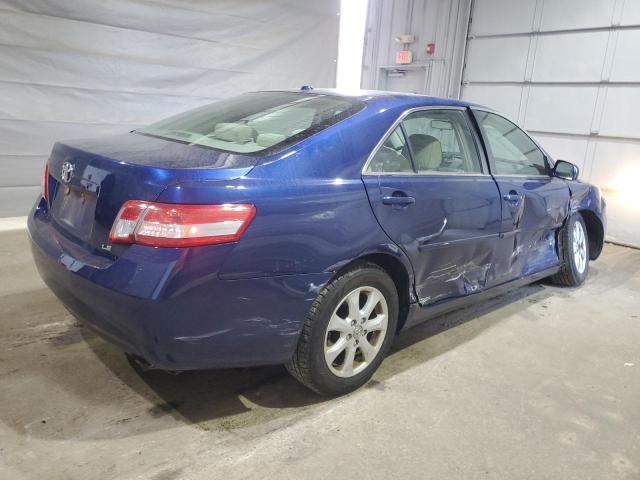 4T1BF3EK7BU735911 - 2011 TOYOTA CAMRY BASE Bleu photo 3