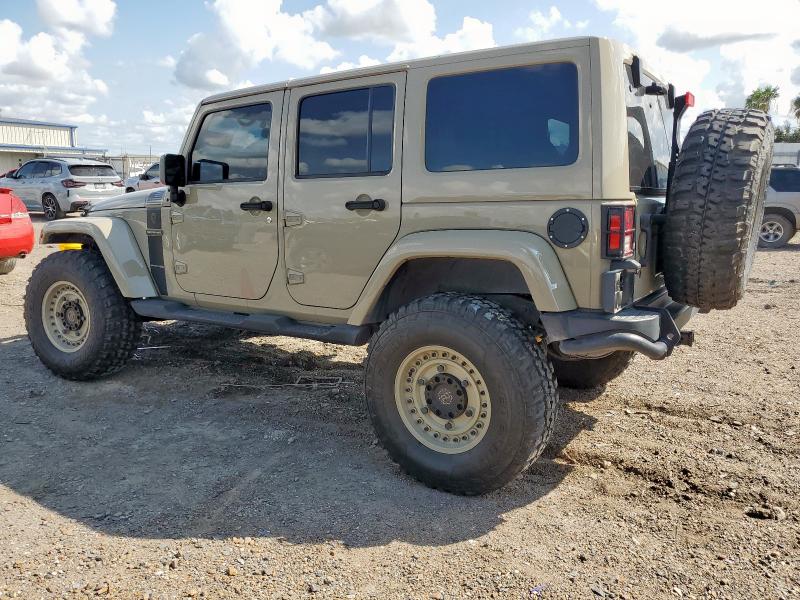 1C4HJWDG8JL852932 - 2018 JEEP WRANGLER U SPORT Коричневый фото 2