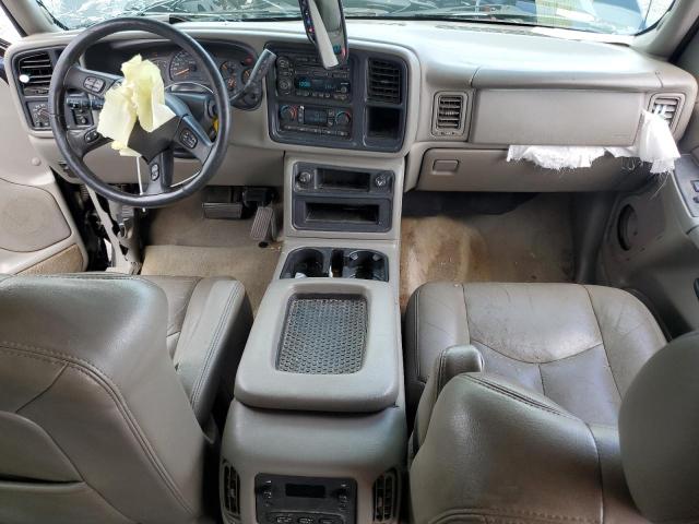 1GCHC23224F217880 - 2004 CHEVROLET SILVERADO C2500 HEAVY DUTY BLACK photo 8