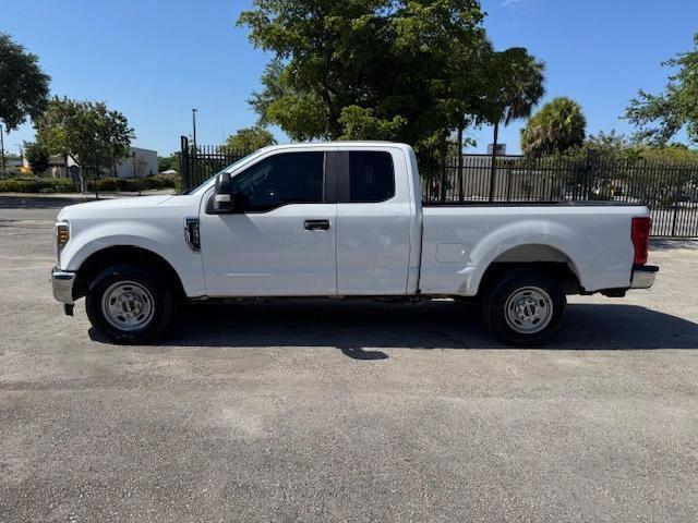 1FT7X2A6XKED16231 - 2019 FORD F250 SUPER DUTY WHITE photo 12
