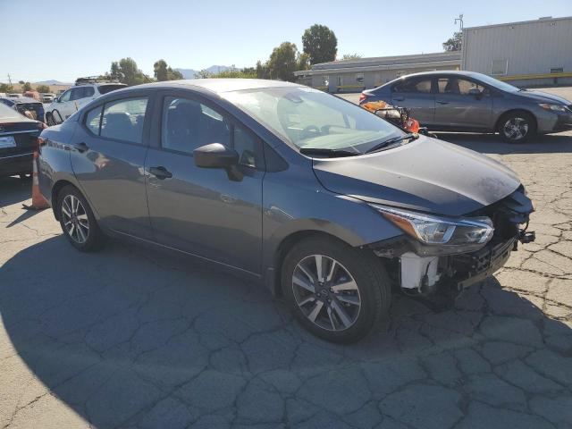 3N1CN8DV8PL867679 - 2023 NISSAN VERSA S 灰色 照片 4