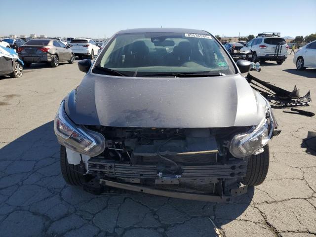 3N1CN8DV8PL867679 - 2023 NISSAN VERSA S 灰色 照片 5