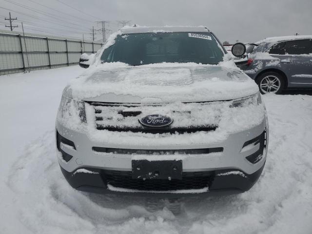 1FM5K8AR1JGB58363 - 2018 FORD EXPLORER POLICE INTERCEPTOR 银色 照片 5