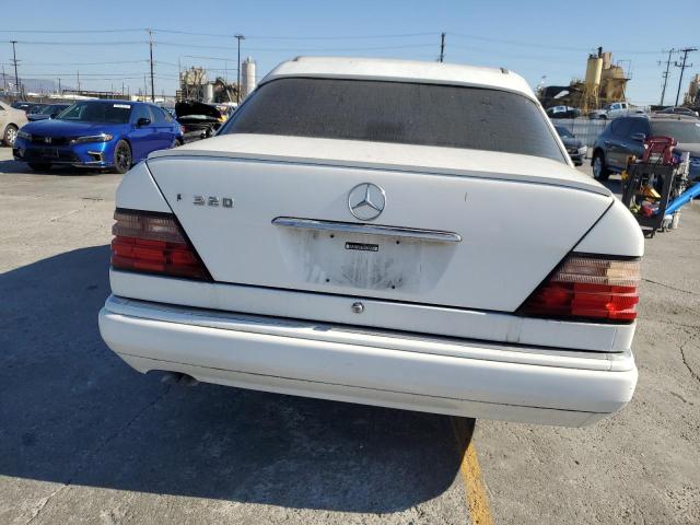 WDBEA32E4SC209559 - 1995 MERCEDES-BENZ E 320 BASE WHITE photo 6