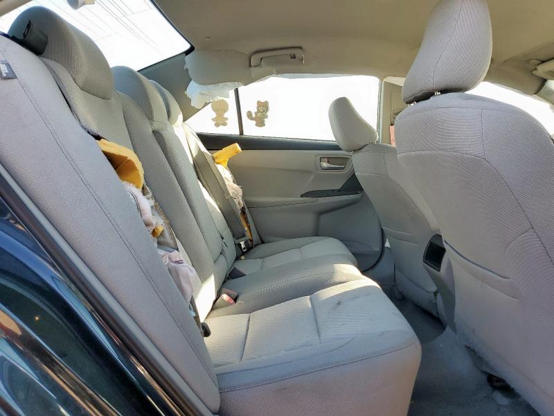 4T4BF1FK2FR502372 - 2015 TOYOTA CAMRY LE BLUE photo 10