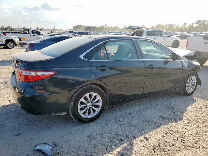 4T4BF1FK2FR502372 - 2015 TOYOTA CAMRY LE BLUE photo 3