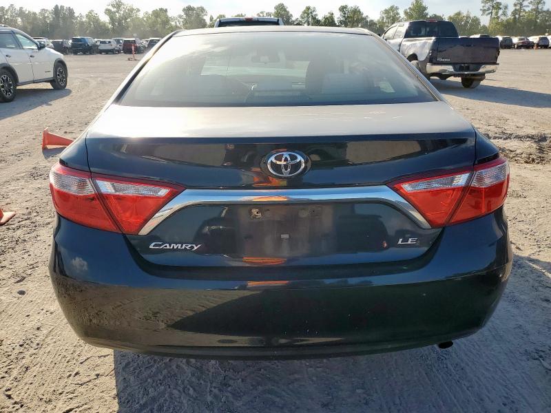 4T4BF1FK2FR502372 - 2015 TOYOTA CAMRY LE BLUE photo 6