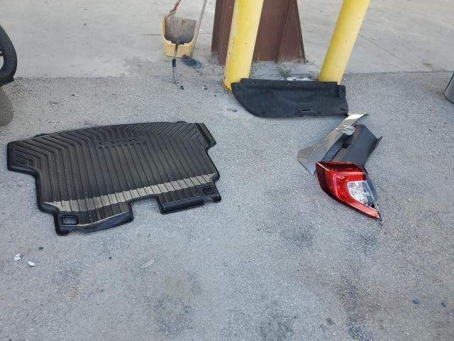 2HGFC2F84LH579361 - 2020 HONDA CIVIC SPORT 银色 照片 12