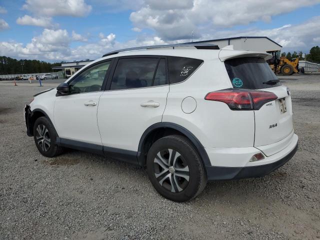 JTMZFREV8JJ749106 - 2018 TOYOTA RAV4 LE თეთრი ფოტო 2