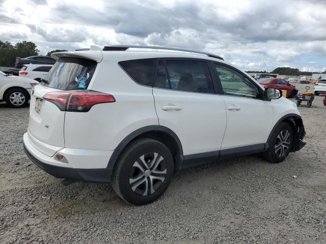 JTMZFREV8JJ749106 - 2018 TOYOTA RAV4 LE თეთრი ფოტო 3