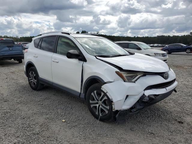 JTMZFREV8JJ749106 - 2018 TOYOTA RAV4 LE თეთრი ფოტო 4